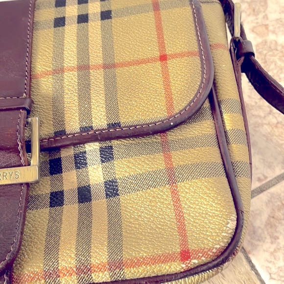 AUTHENTIC CROSSBODY/SHOULDER BAG BURBERRY. - Picture 15 of 17
